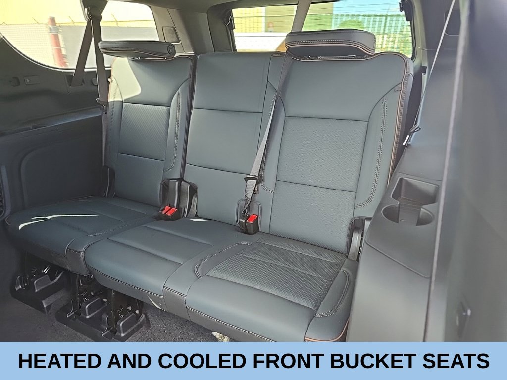 Used 2026 GMC Yukon XL AT4 AWD/4WD image 21