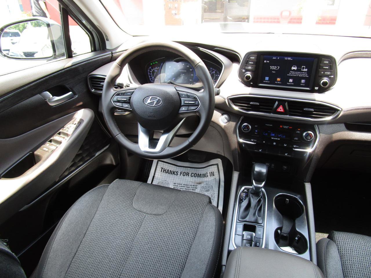Used 2019 Hyundai Santa Fe SEL FWD image 8