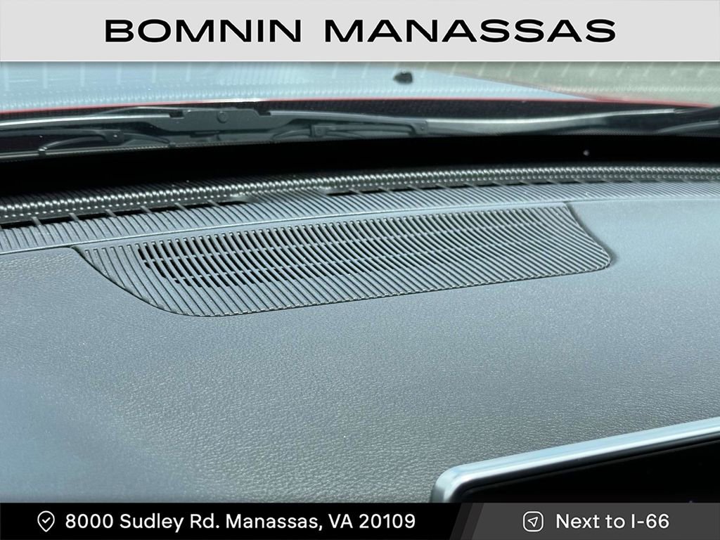 Used 2024 Jeep Compass Trailhawk image 17