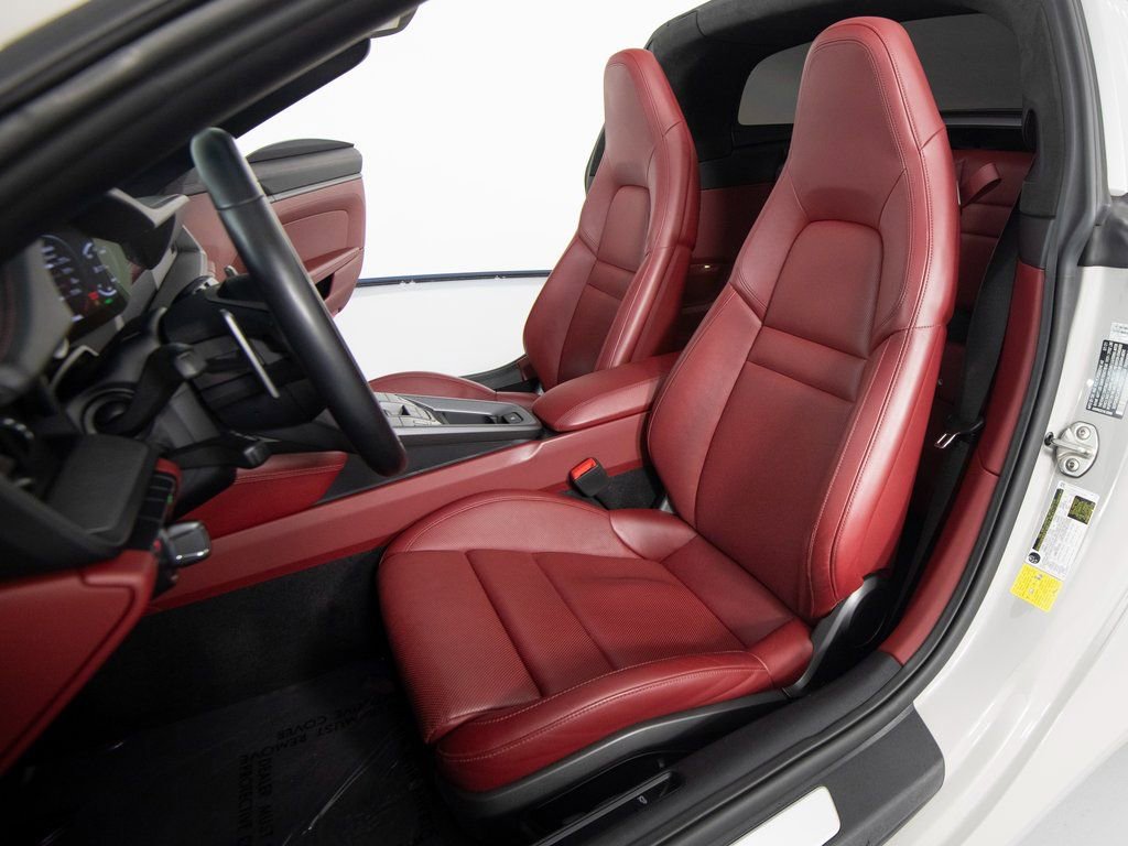 Certified 2022 Porsche 911 Targa 4S image 16
