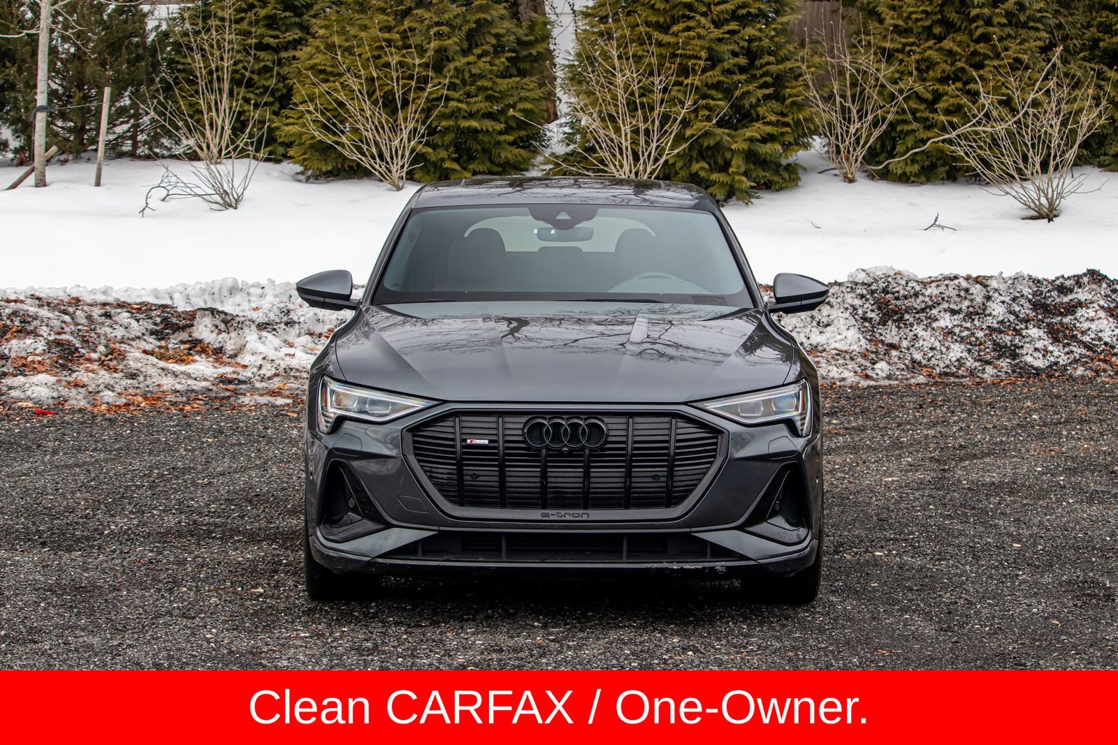 Used 2022 Audi e-tron Premium Plus w/ Premium Plus Package image 2