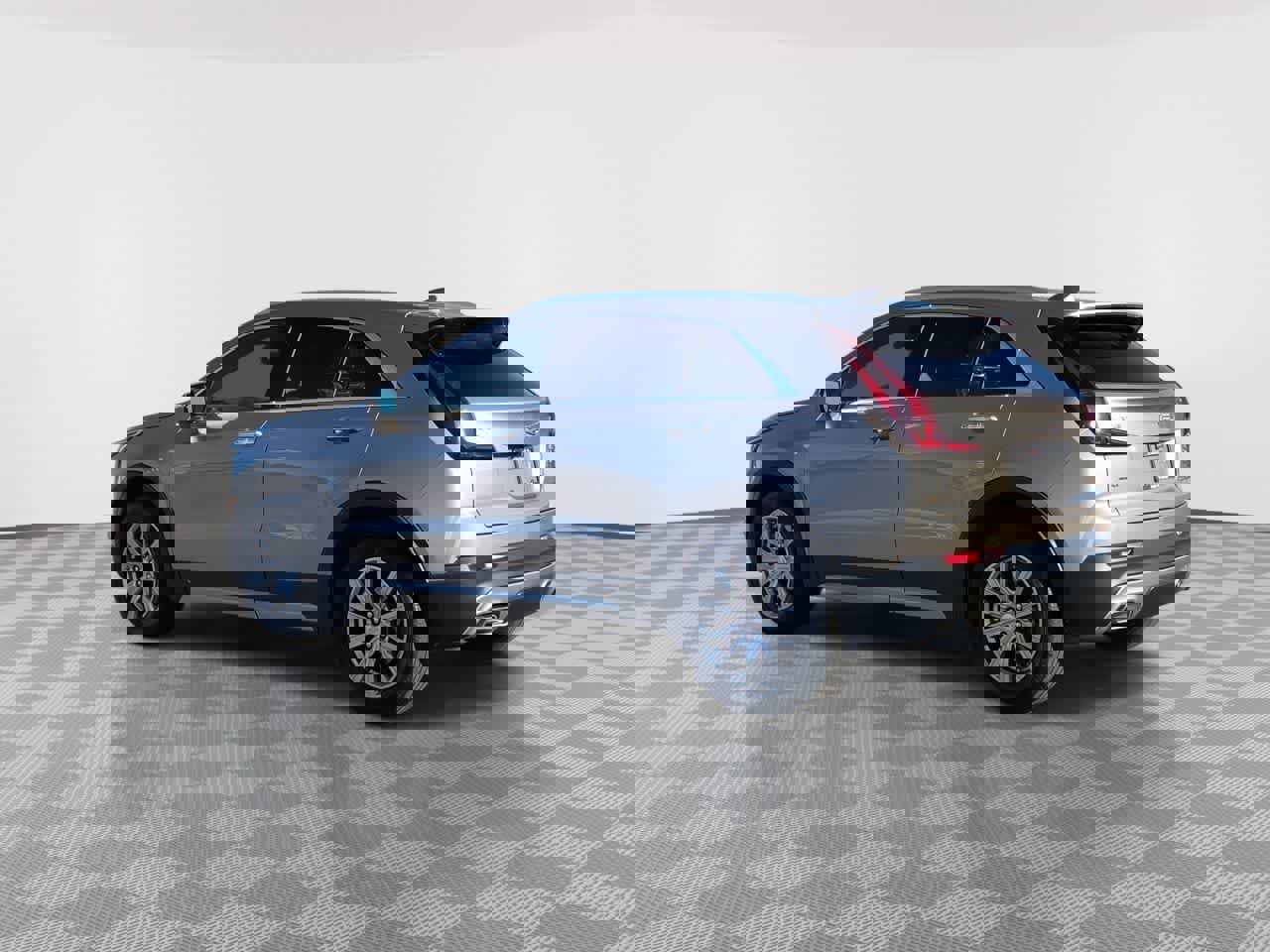 Certified 2023 Cadillac XT4 Premium Luxury w/ Technology Package image 6