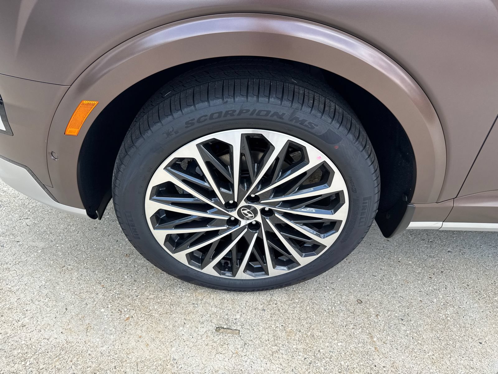New 2026 Hyundai Palisade Calligraphy FWD image 12