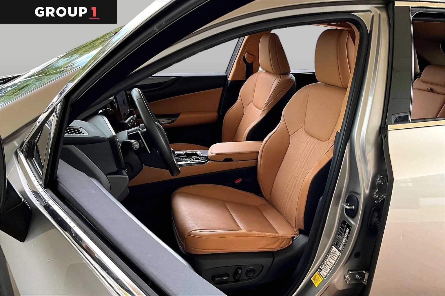 Certified 2024 Lexus NX 250 FWD image 7