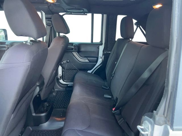 Used 2014 Jeep Wrangler Unlimited Sport image 9