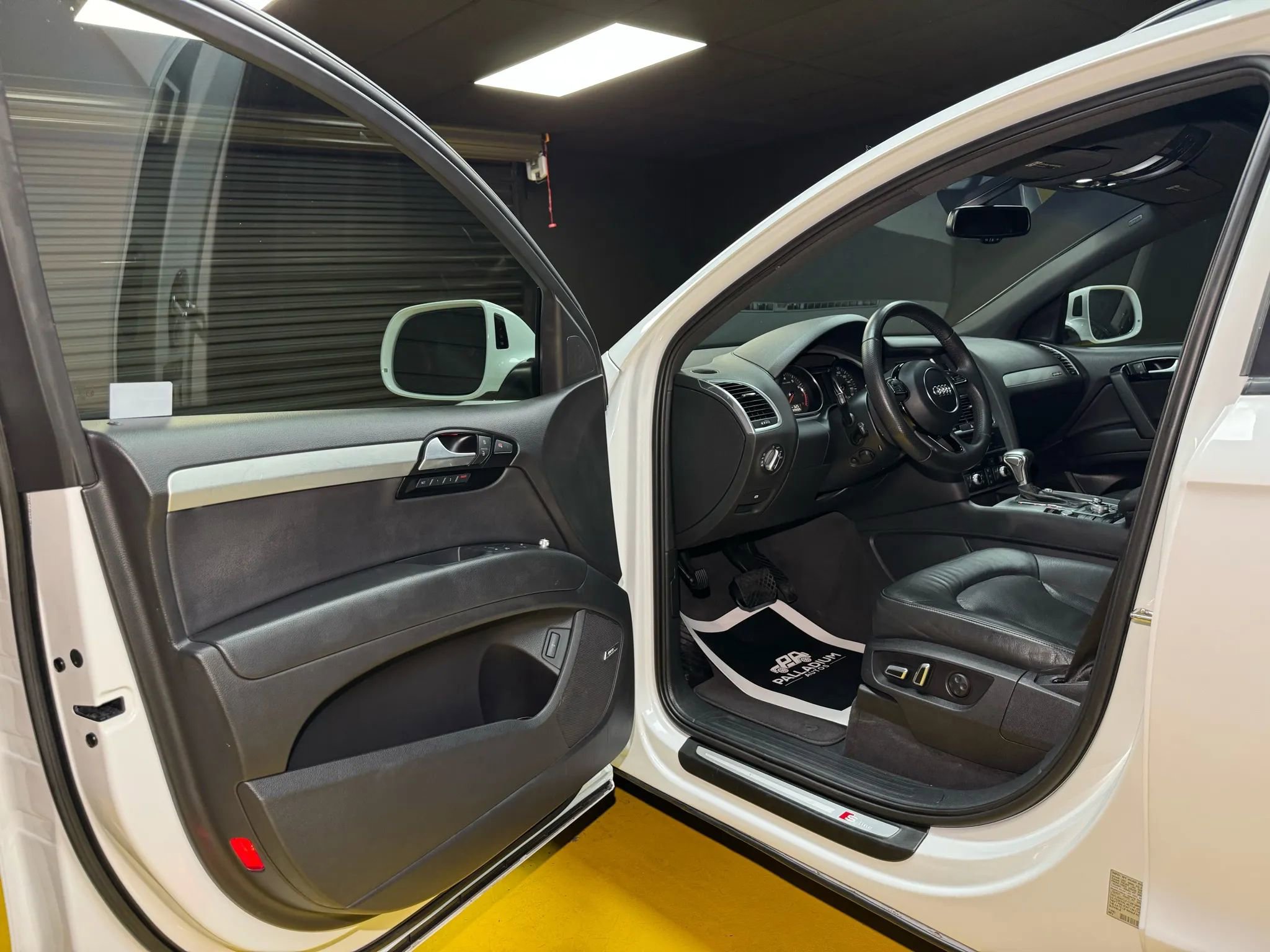 Used 2013 Audi Q7 3.0T S line Prestige w/ S Line Pkg image 40