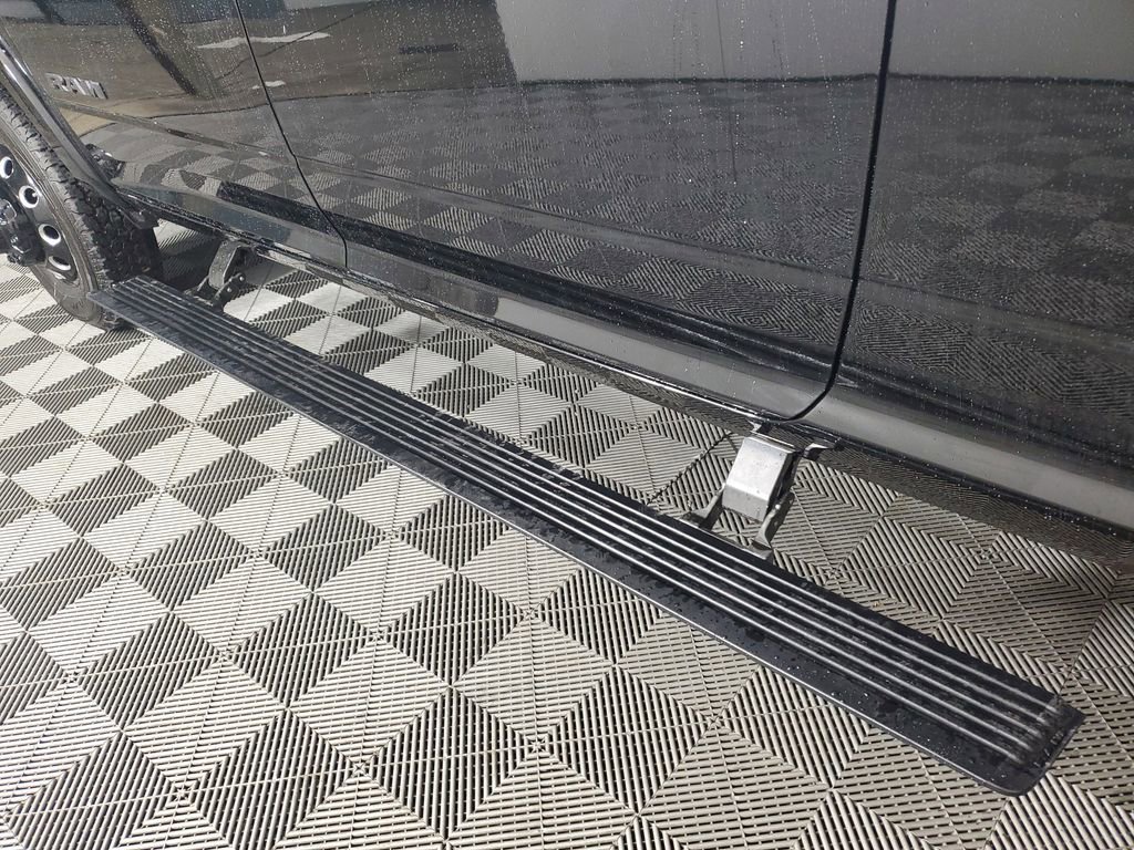 New 2026 RAM 3500 Limited image 17