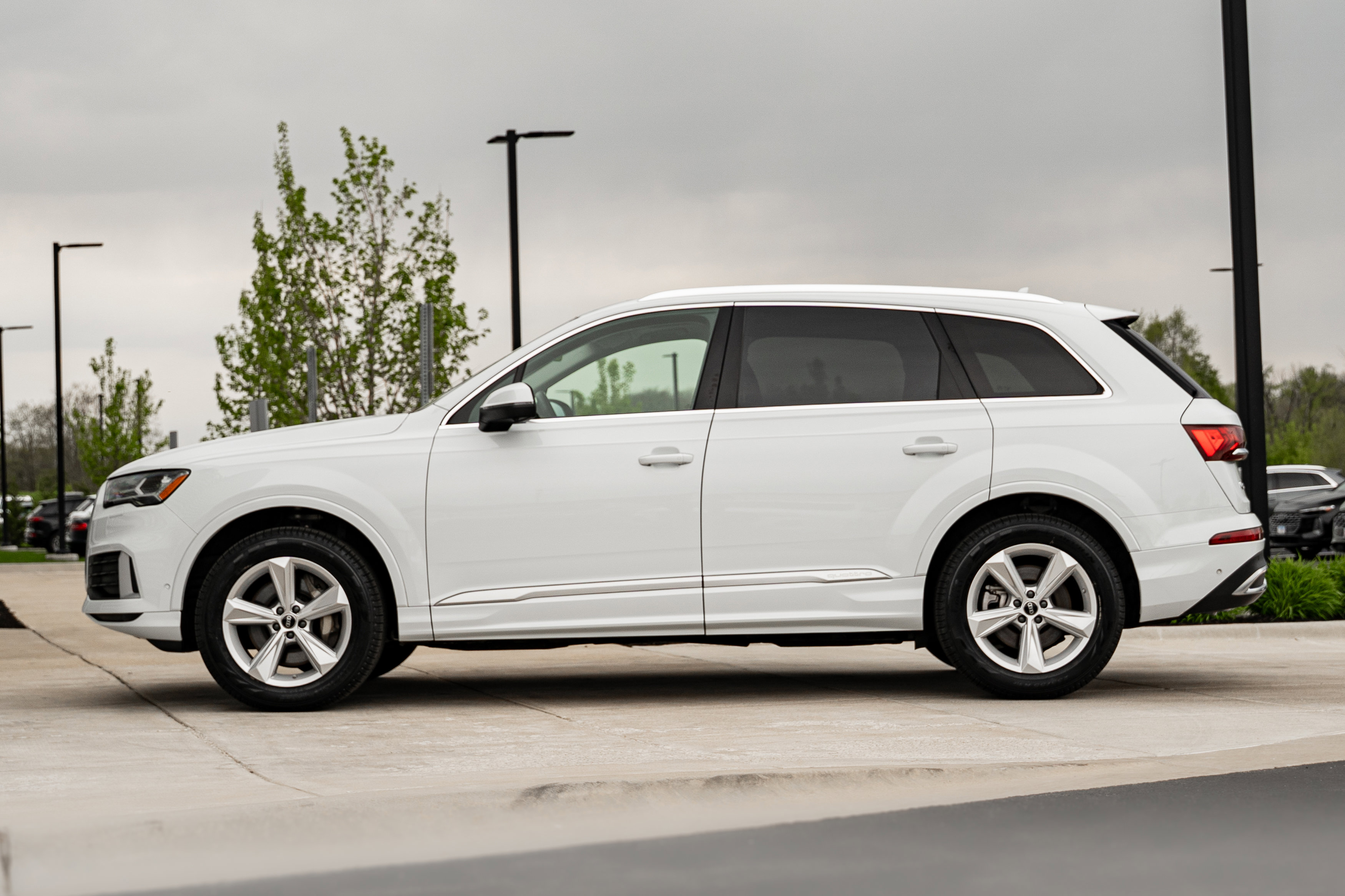 Certified 2022 Audi Q7 2.0T Premium AWD/4WD image 6
