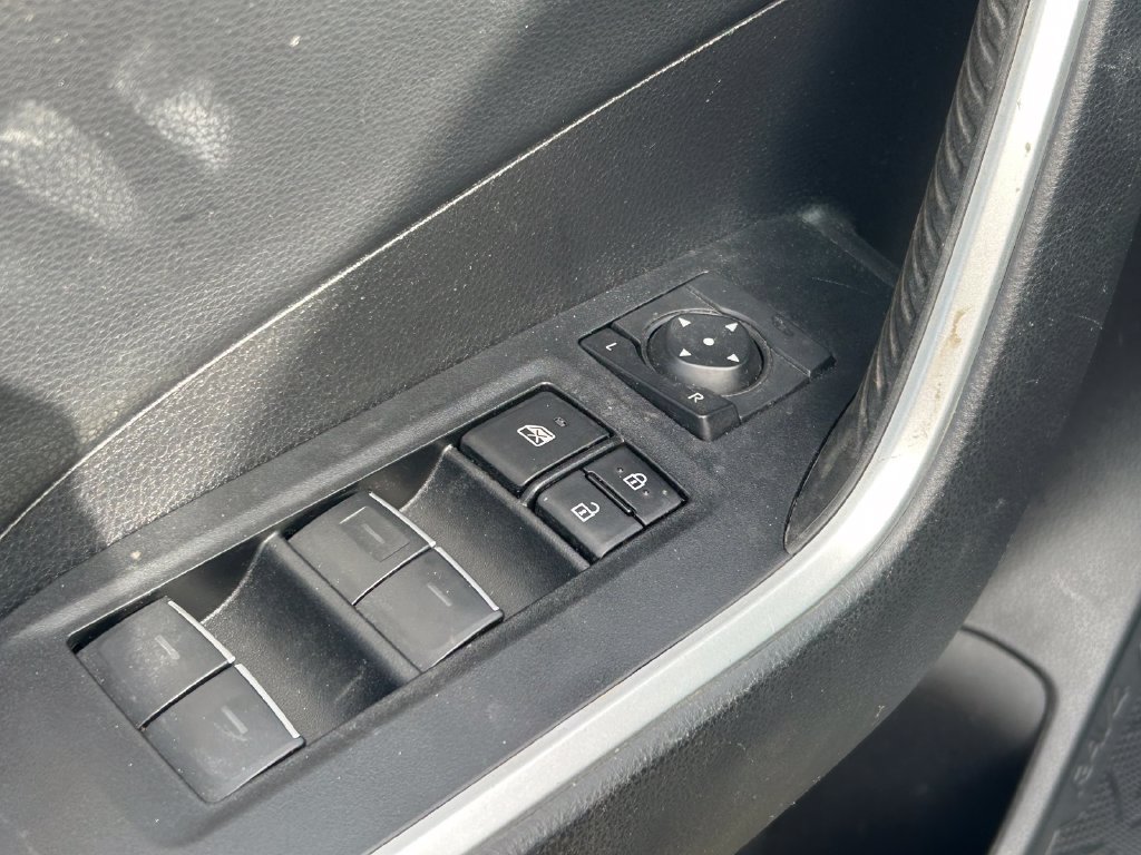 Certified 2023 Toyota RAV4 XSE AWD/4WD image 25