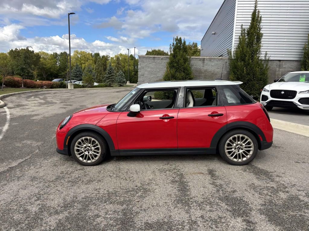 Certified 2025 MINI Cooper S image 4