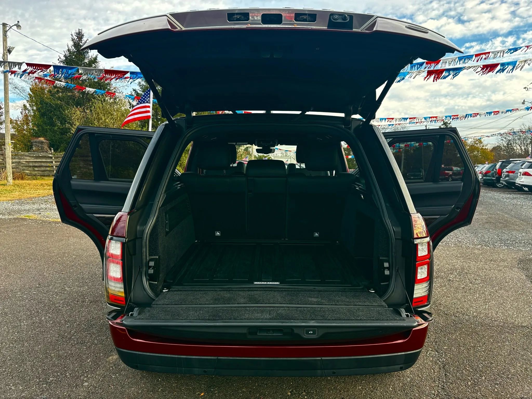 Used 2017 Land Rover Range Rover image 26