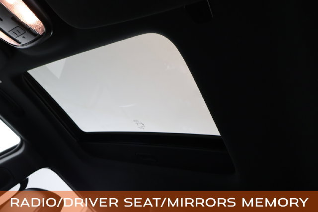 Used 2025 Dodge Durango GT AWD/4WD image 26