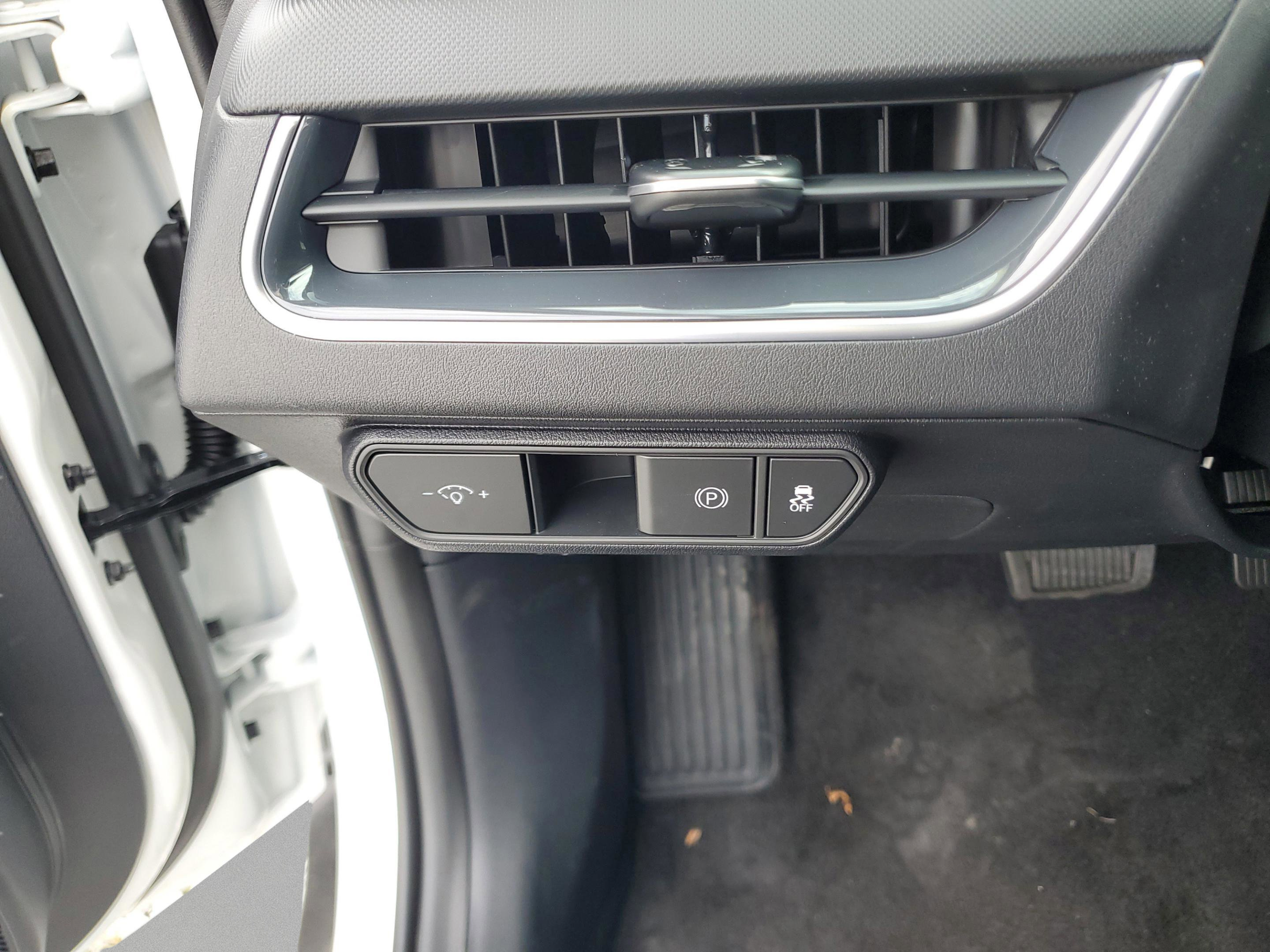 New 2025 Kia K4 EX FWD image 9
