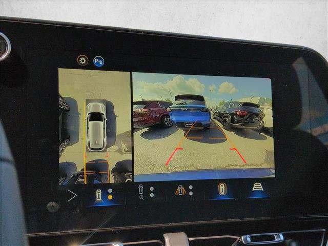New 2026 Chevrolet Equinox LT w/ Safety and Technology Package FWD image 13