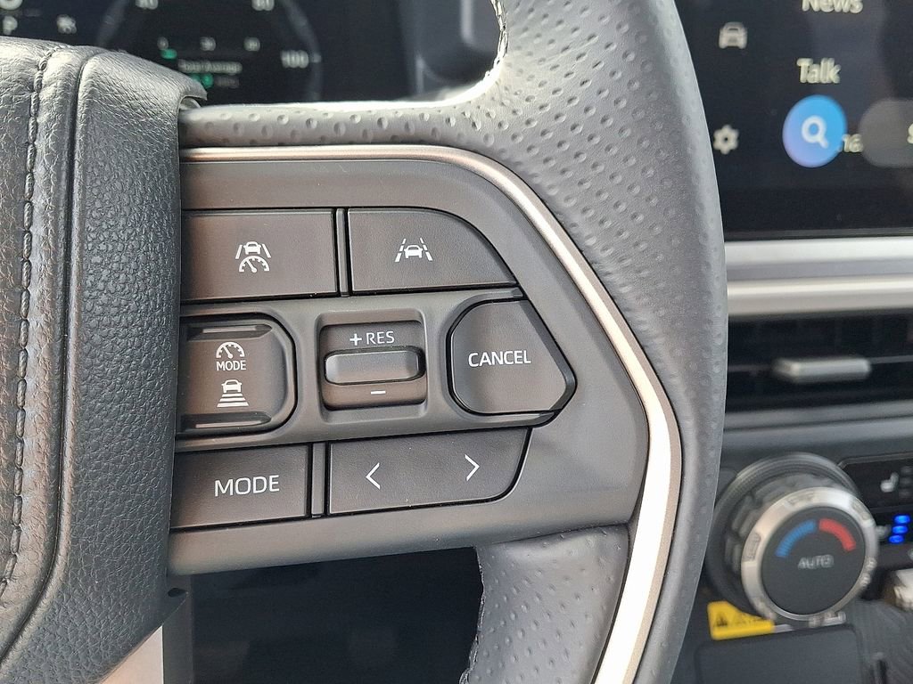 Used 2025 Toyota 4Runner TRD Off-Road Premium image 24