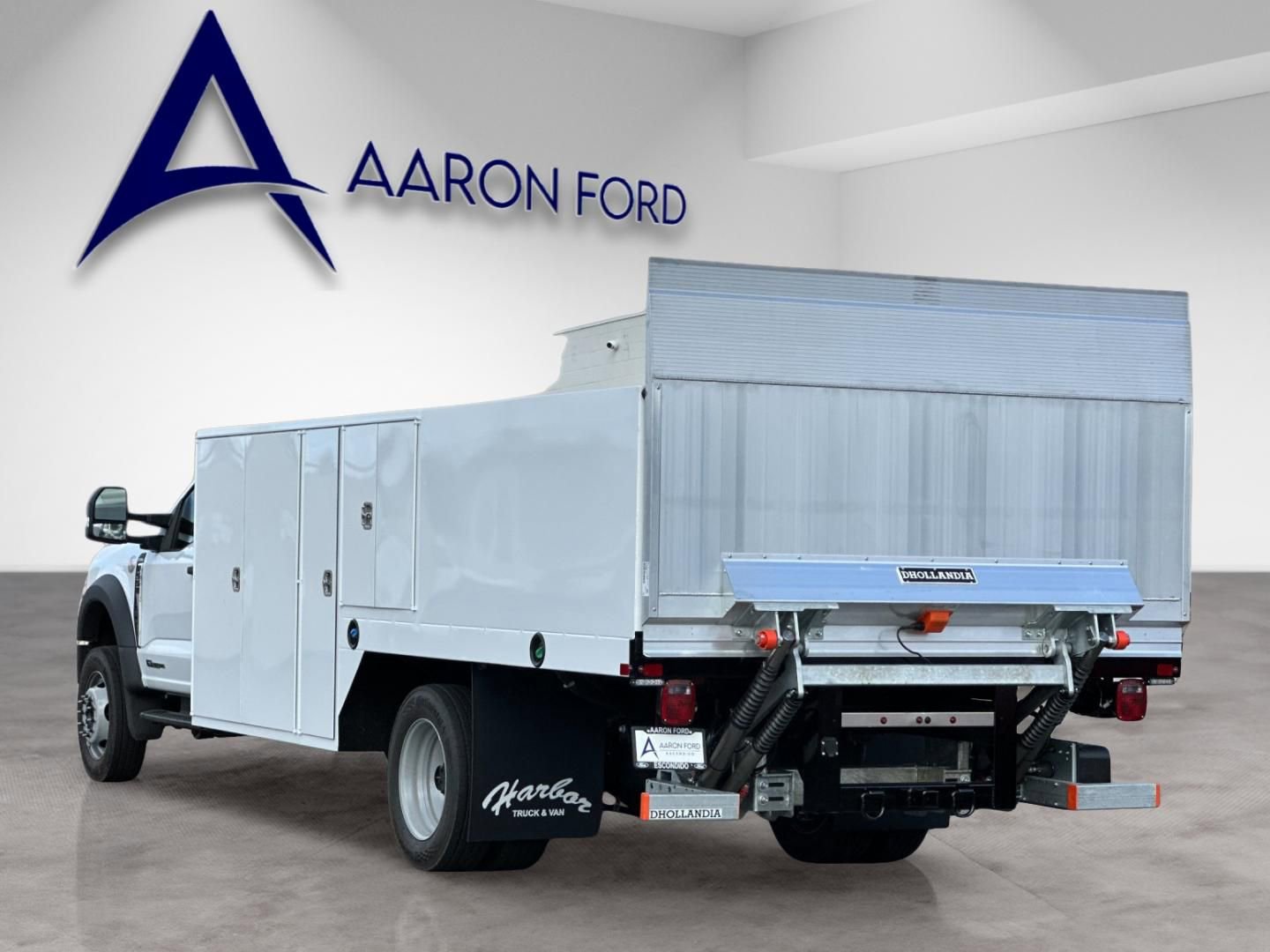 New 2026 Ford F550 4x4 Regular Cab Super Duty image 4