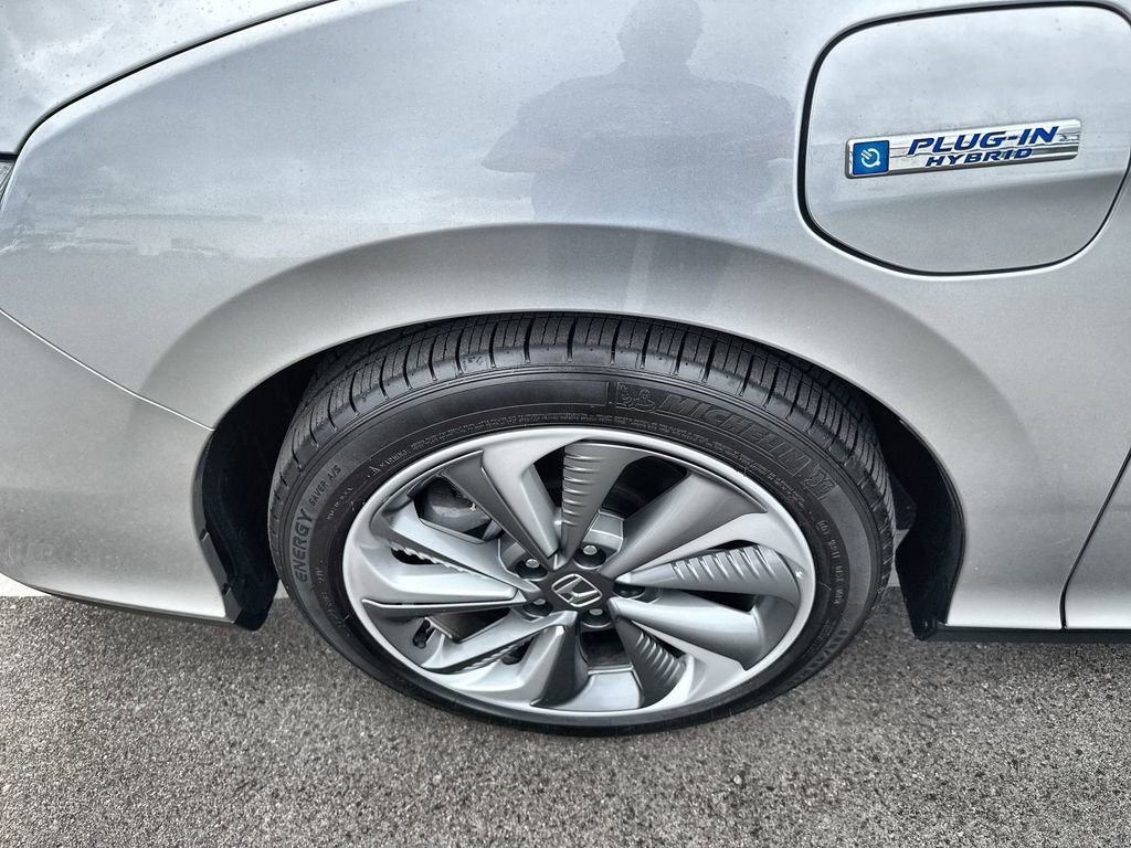 Certified 2021 Honda Clarity Plug-In Hybrid image 18