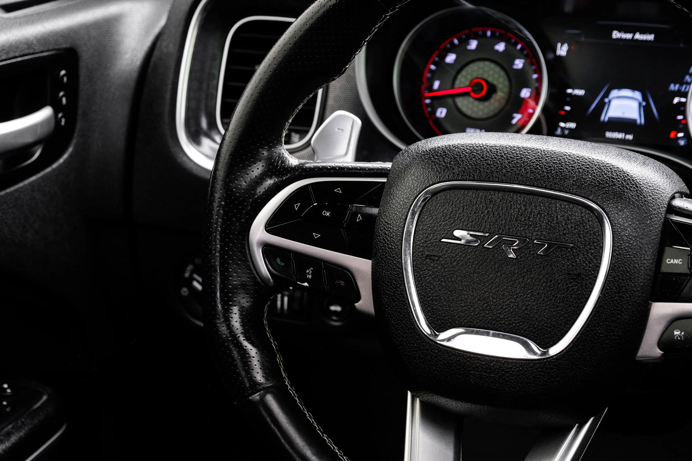 Used 2018 Dodge Charger SRT w/ Harman/Kardon Audio Group RWD image 17