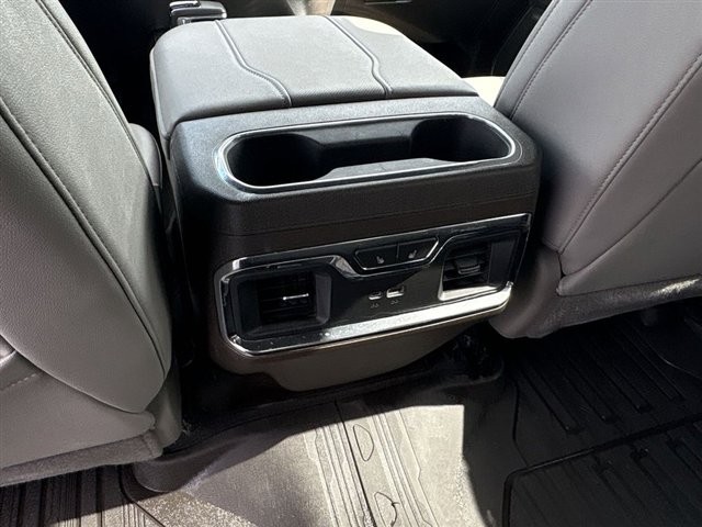 Used 2023 GMC Sierra 1500 SLT w/ SLT Premium Package image 21