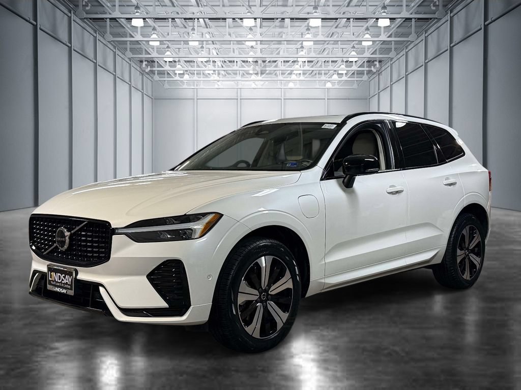 Used 2023 Volvo XC60 T8 Plus w/ Protection Package Premier AWD/4WD video 1