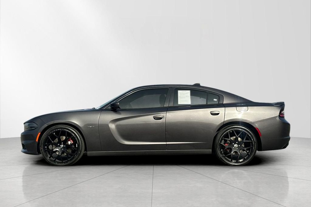 Used 2016 Dodge Charger R/T image 3
