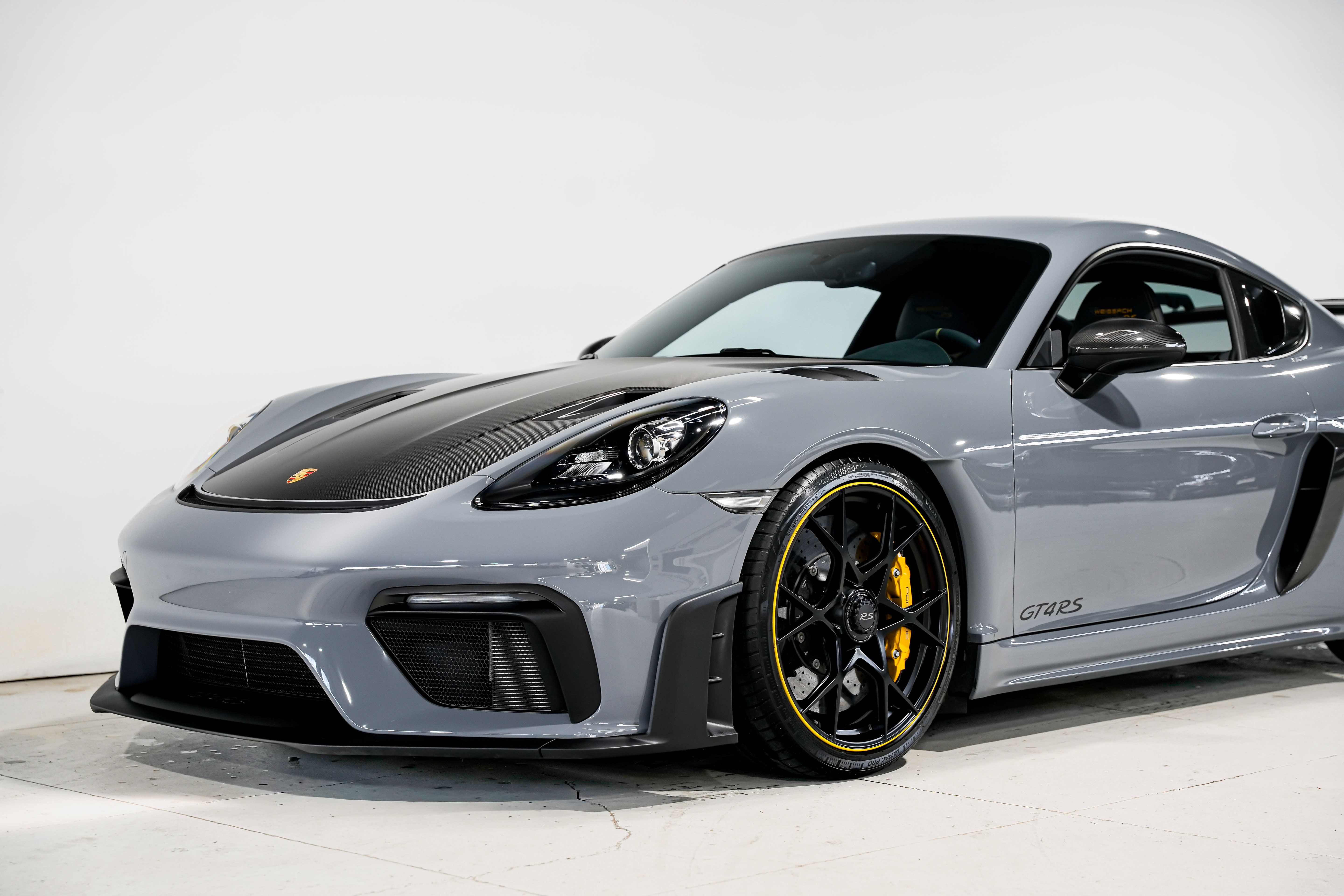 Used 2023 Porsche 718 Cayman GT4 RS RWD image 27