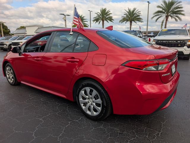 Used 2021 Toyota Corolla LE image 14