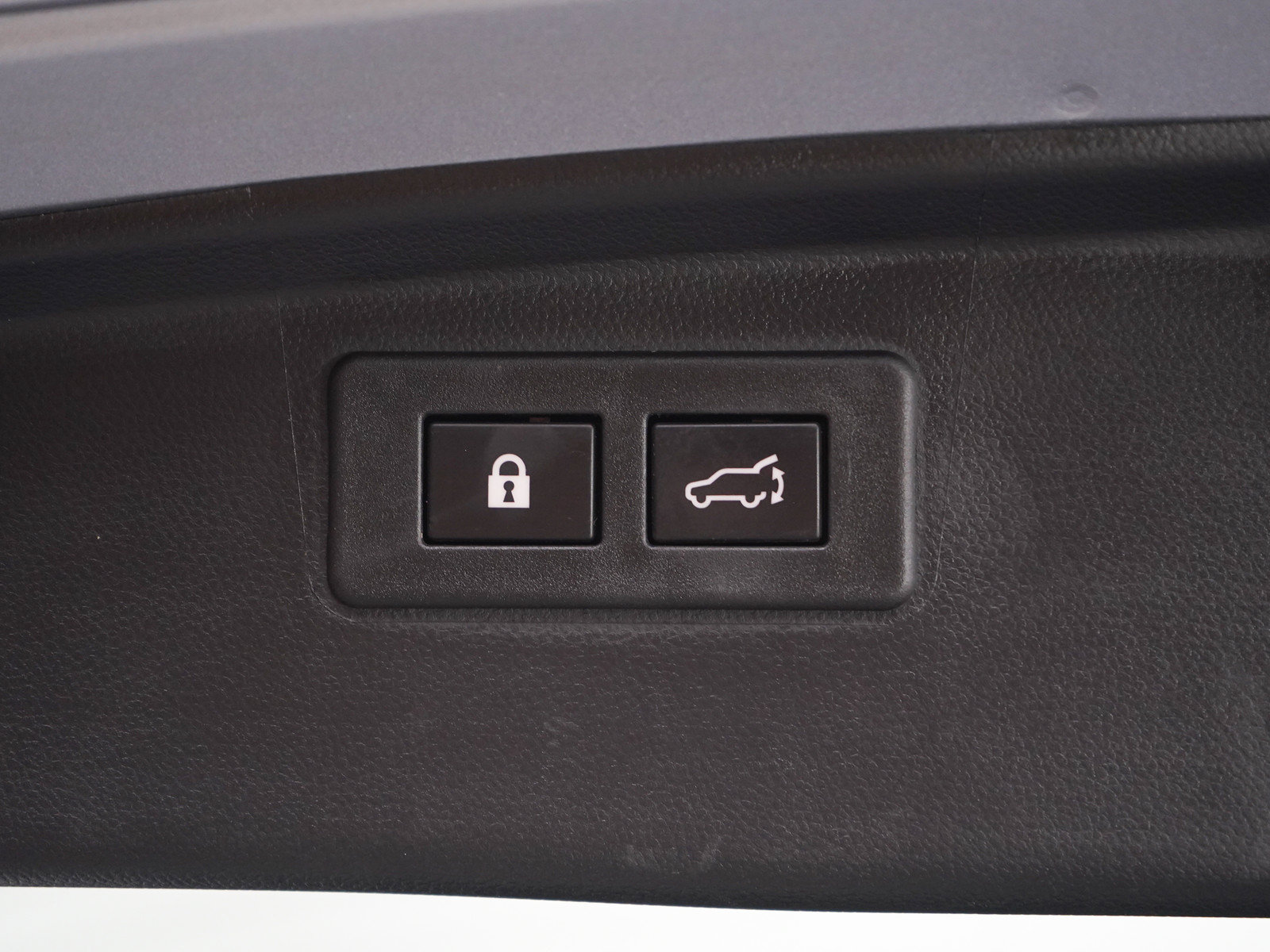 Used 2023 Subaru Outback Limited AWD/4WD image 17