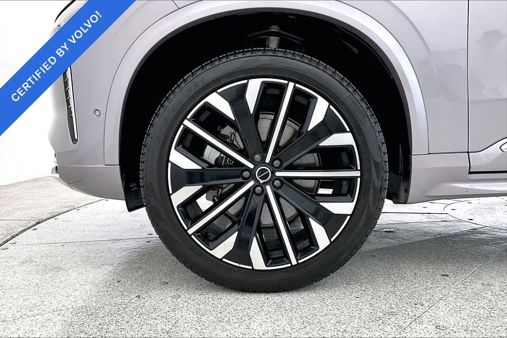 Certified 2026 Volvo XC90 B5 Plus w/ Protection Package Premier AWD/4WD image 10
