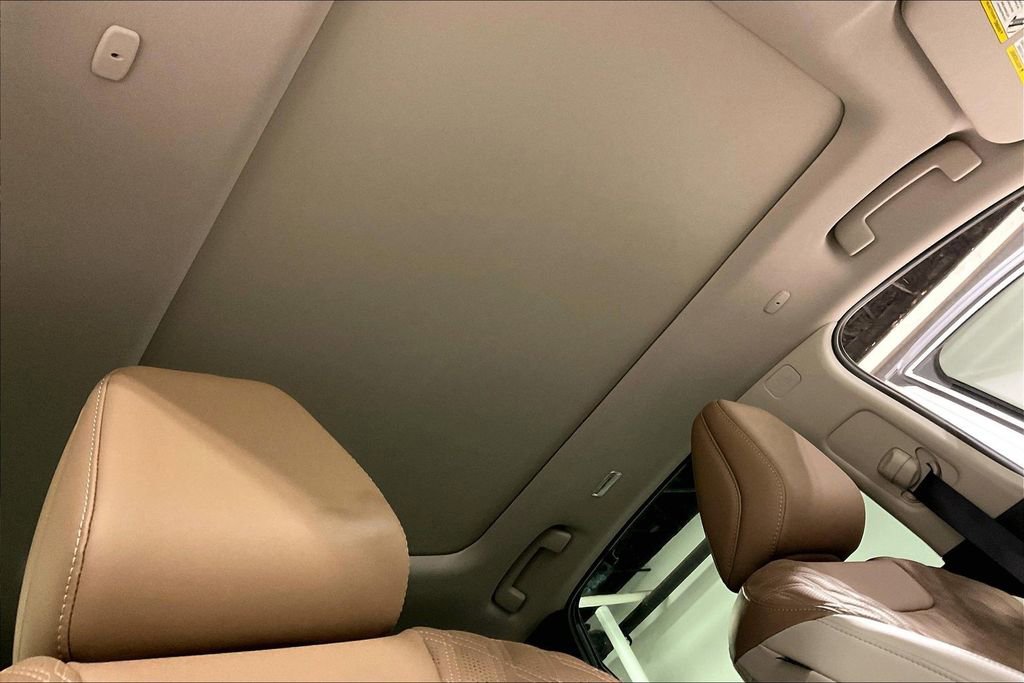 Used 2025 Nissan Murano Platinum w/ Cargo Package image 20