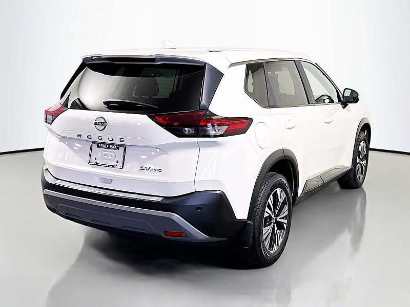 Used 2023 Nissan Rogue SV image 7