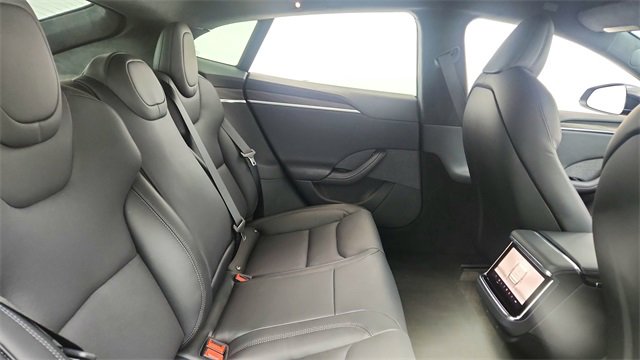 Used 2023 Tesla Model S Standard Range image 23