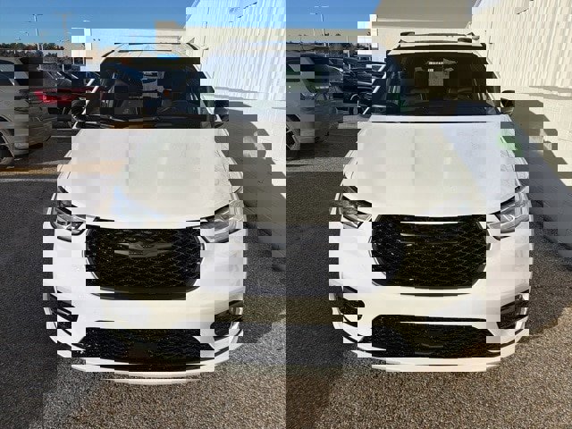 New 2026 Chrysler Pacifica Limited image 4