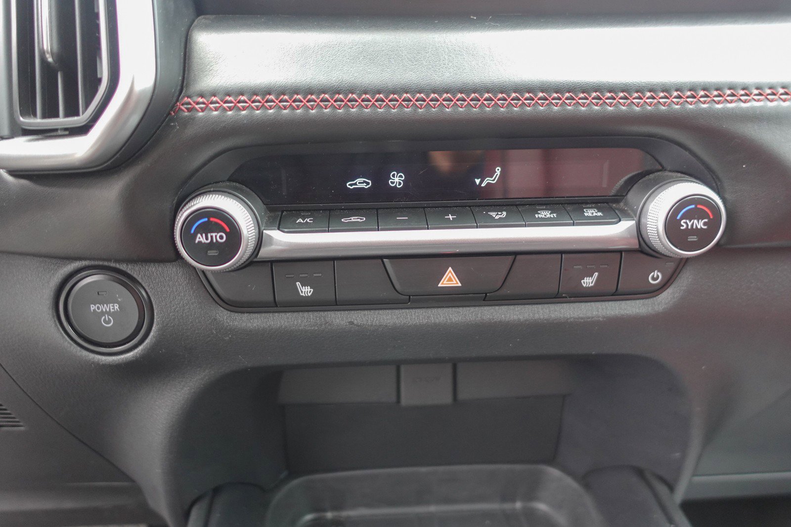 Certified 2025 MAZDA CX-50 AWD 2.5 Hybrid w/ Premium Pkg image 17