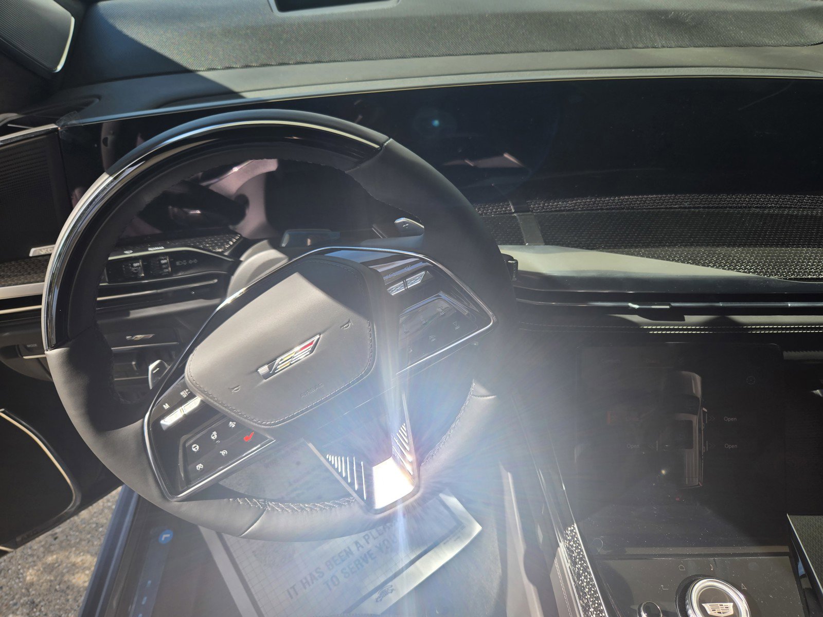 New 2026 Cadillac Escalade V w/ LPO, ONYX Package image 10