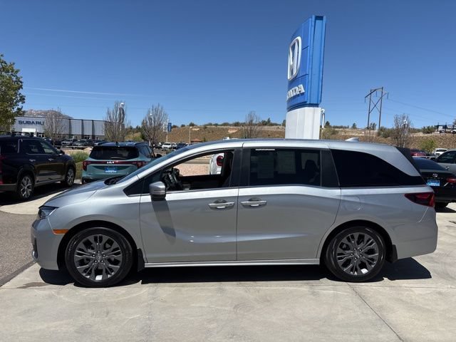 Certified 2025 Honda Odyssey Touring image 1