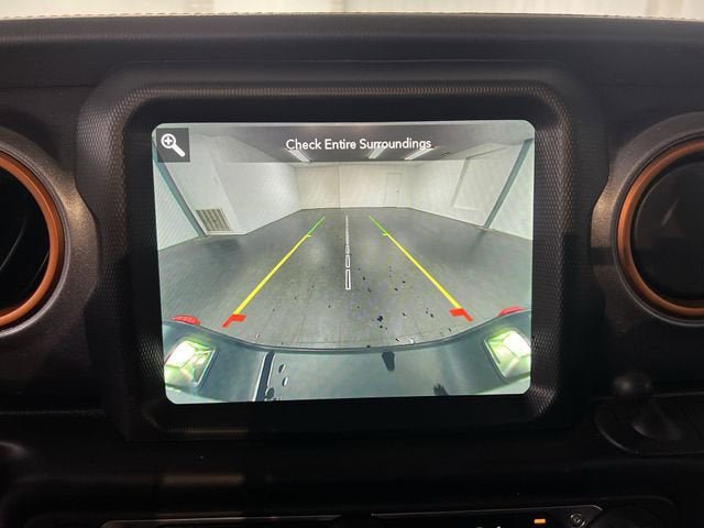 Used 2022 Jeep Gladiator Mojave w/ Cold Weather Group AWD/4WD image 15