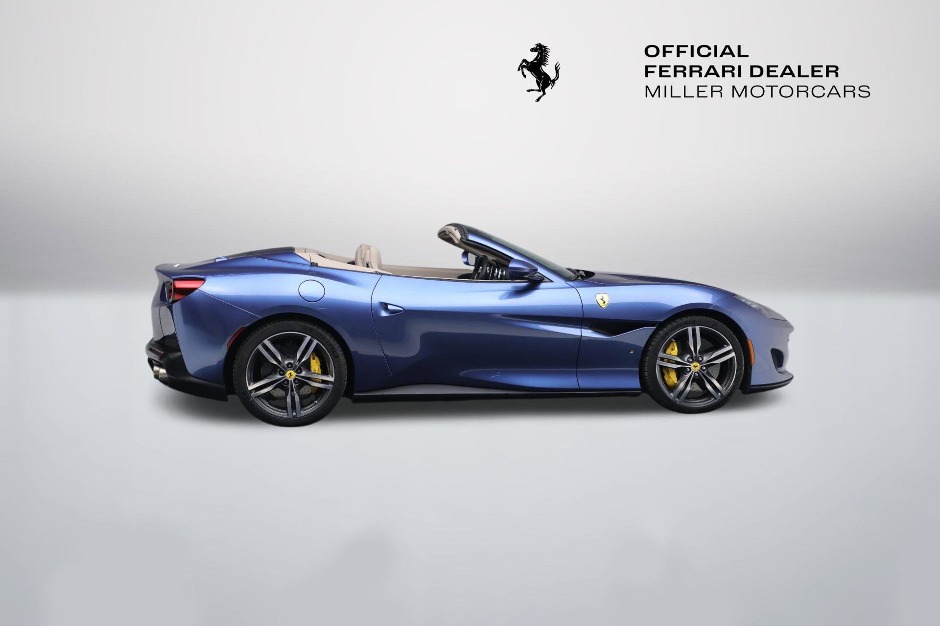 Certified 2020 Ferrari Portofino image 8