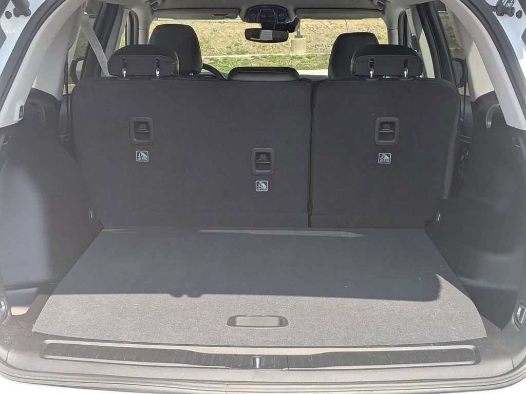 Used 2023 Jeep Grand Cherokee Limited w/ Black Appearance Package image 28