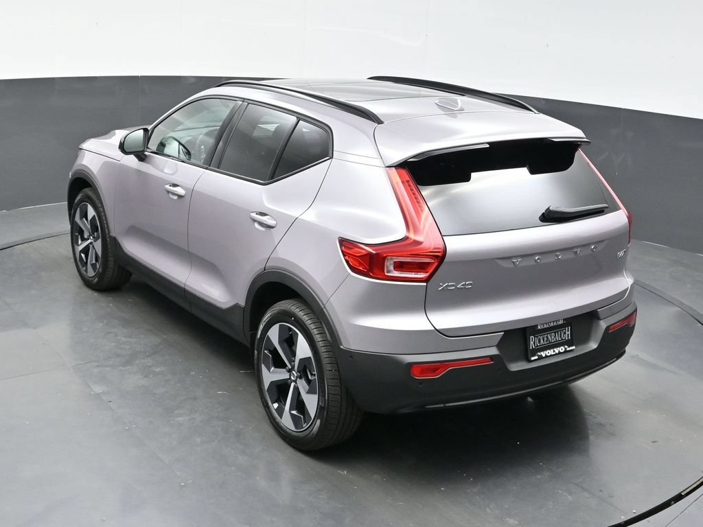 New 2026 Volvo XC40 B5 Plus w/ Protection Package Premier AWD/4WD image 36