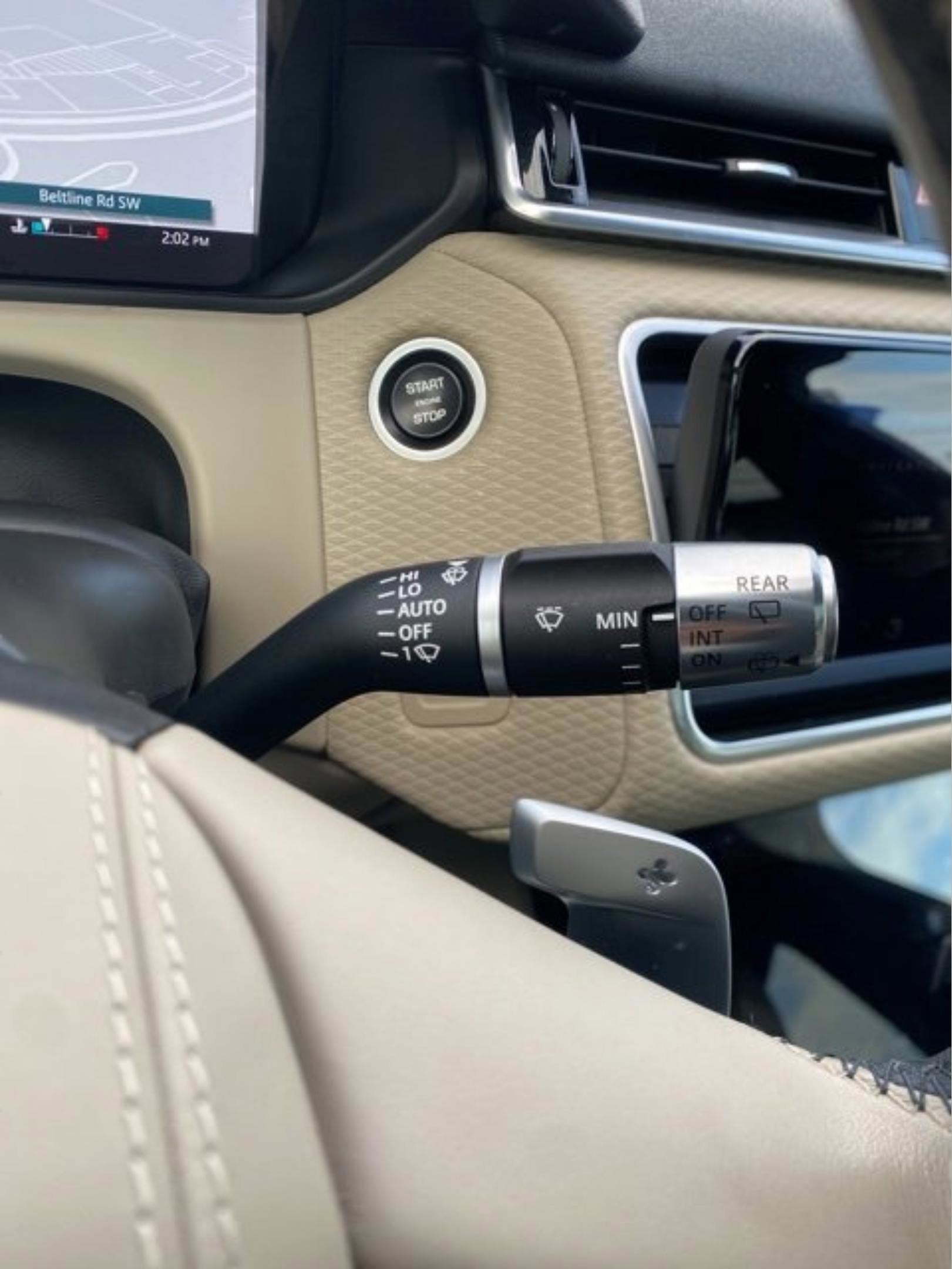 Used 2021 Land Rover Range Rover Velar R-Dynamic S image 19