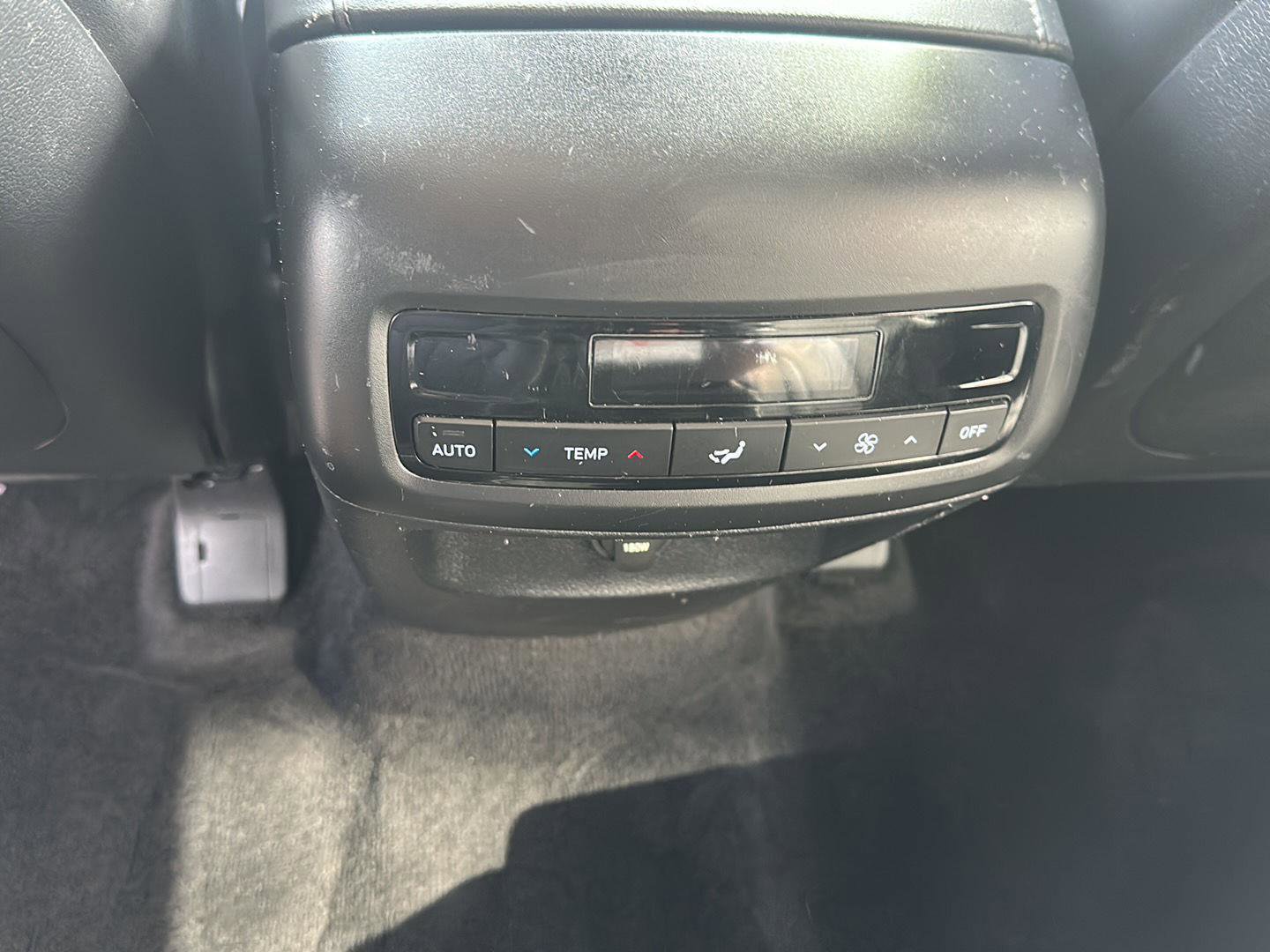 Used 2025 Hyundai Palisade SEL AWD/4WD image 19