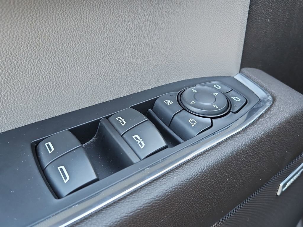 Used 2023 GMC Sierra 1500 SLT w/ SLT Premium Package image 34