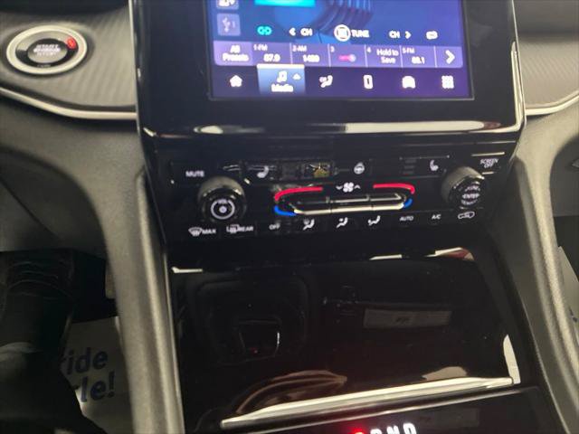 Certified 2025 Jeep Grand Cherokee L Laredo AWD/4WD image 49
