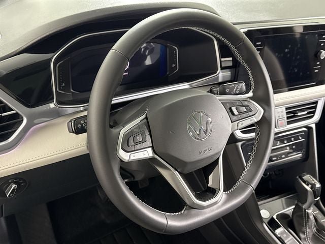 New 2026 Volkswagen Taos SEL AWD/4WD image 19
