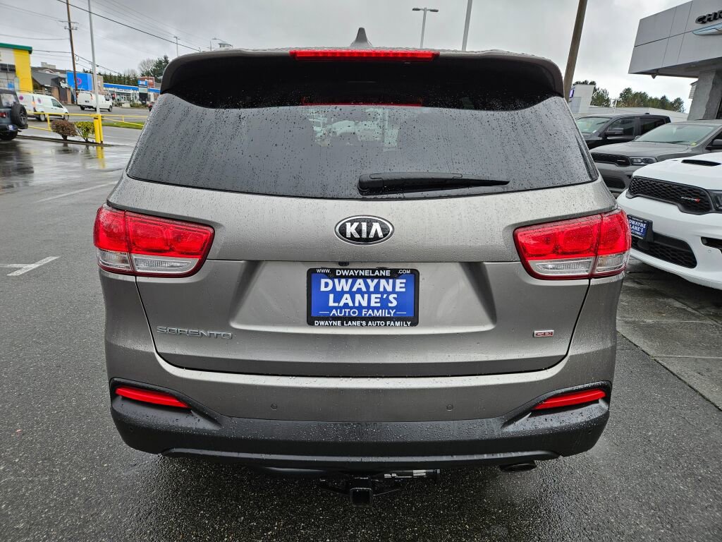 Used 2018 Kia Sorento LX image 4