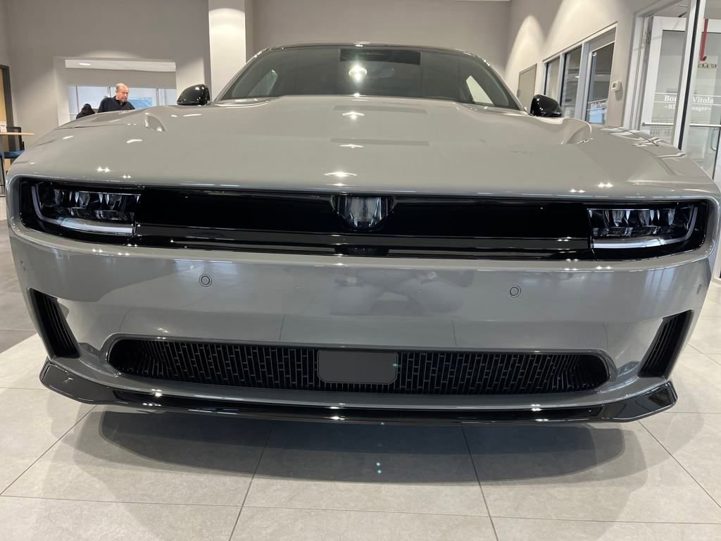 New 2025 Dodge Charger R/T w/ Quick Order Package 25M R/T video 2