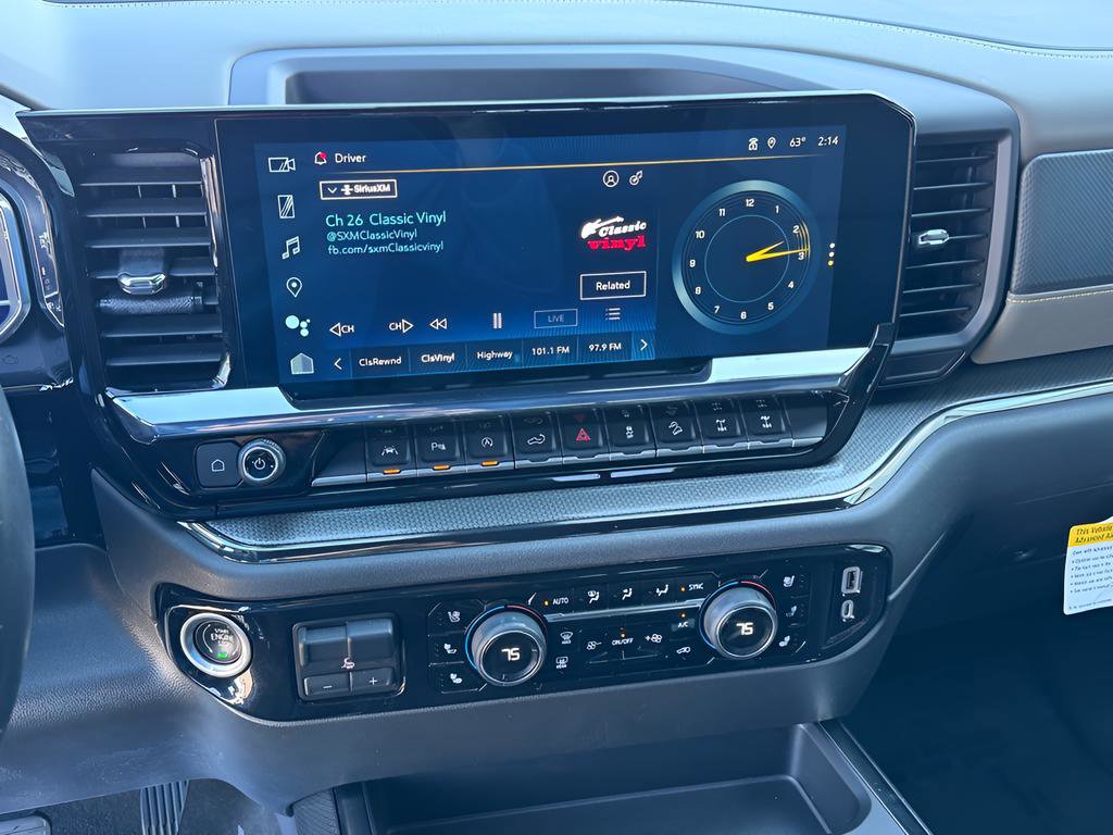 Used 2022 Chevrolet Silverado 1500 ZR2 w/ Technology Package image 6