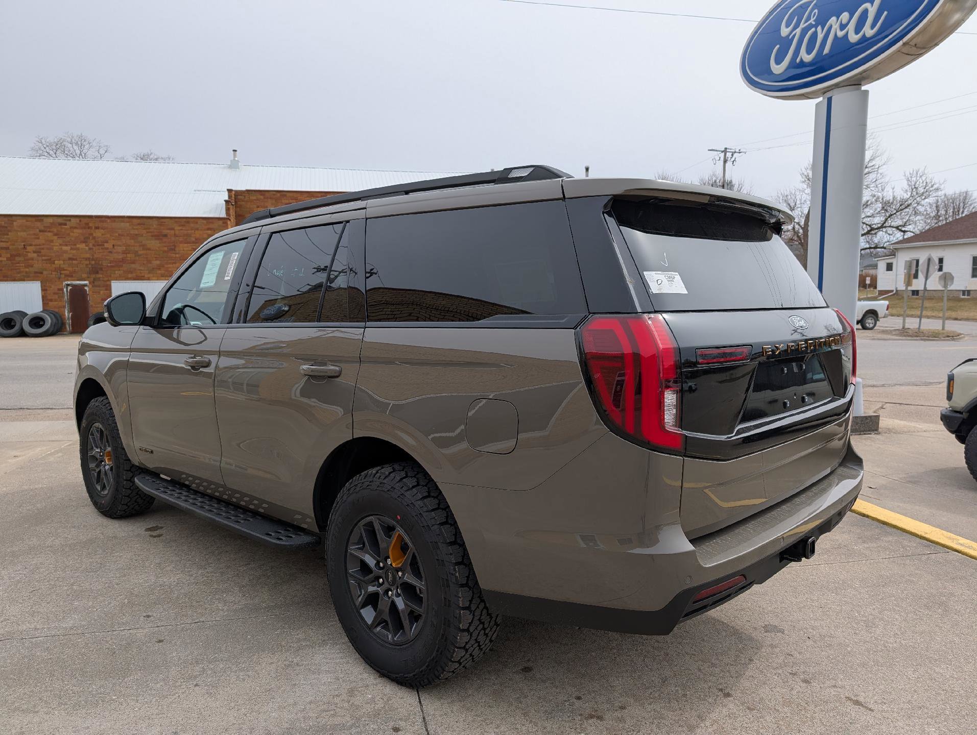 New 2026 Ford Expedition Tremor image 8