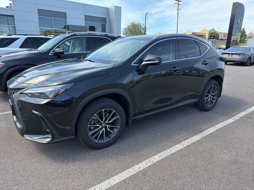 Used 2025 Lexus NX 350h AWD w/ Accessory Package (2T) image 6